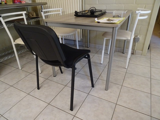 Inhoud bureau - afbeelding 5 van  5