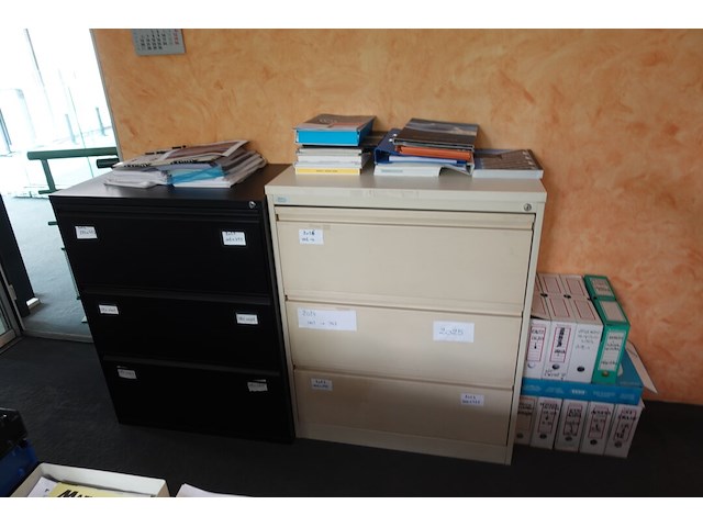 Inhoud bureau - afbeelding 2 van  6