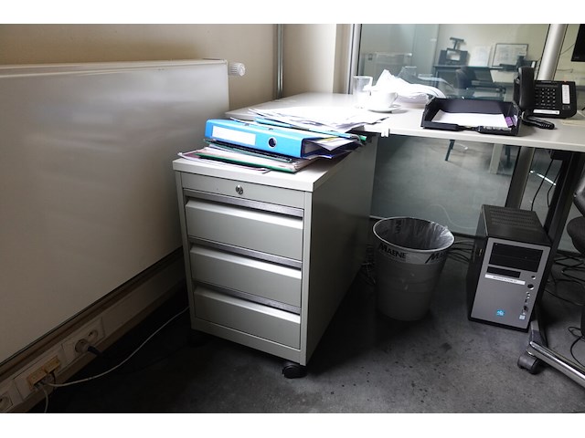 Inhoud bureau - afbeelding 4 van  6