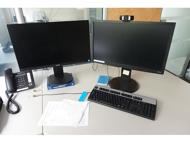 Inhoud bureau - afbeelding 6 van  6