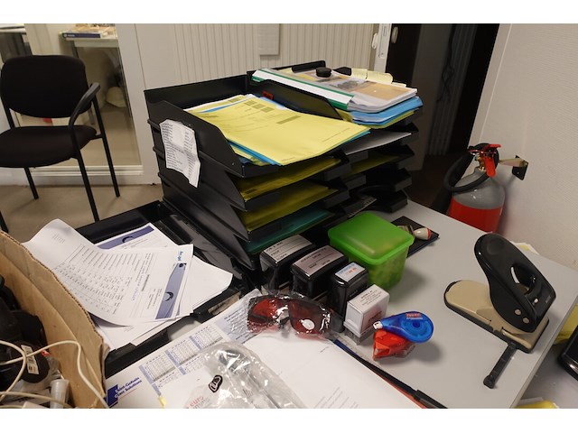 Inhoud bureau - afbeelding 3 van  12