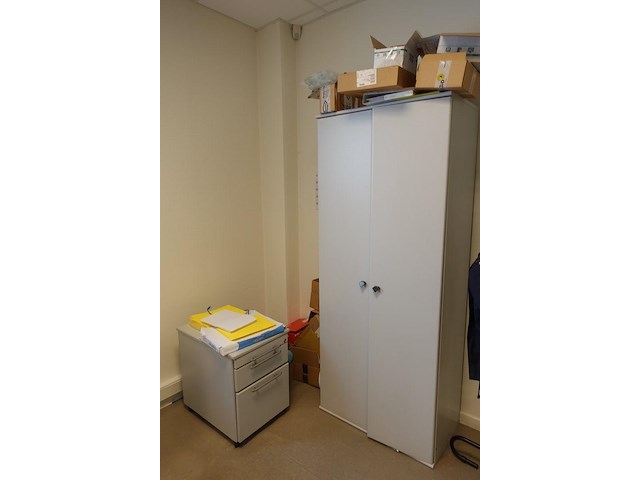 Inhoud bureau - afbeelding 5 van  12