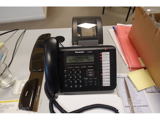 Inhoud bureau - afbeelding 12 van  12