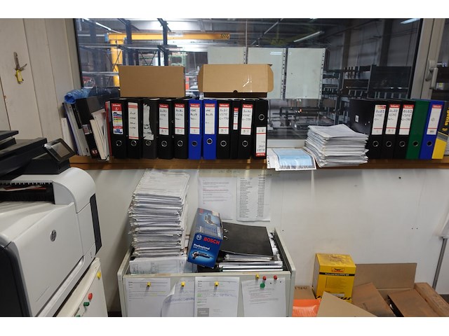 Inhoud bureau - afbeelding 11 van  12