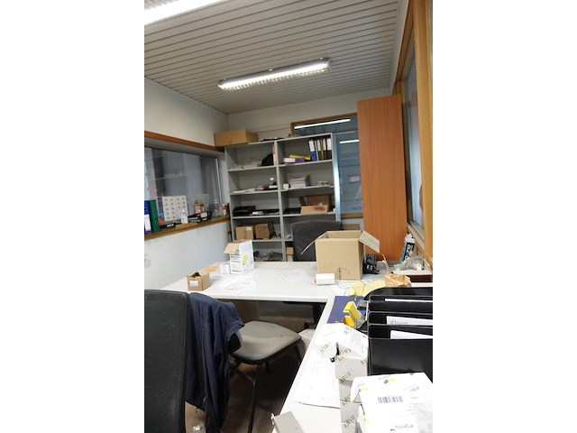Inhoud bureau - afbeelding 12 van  12