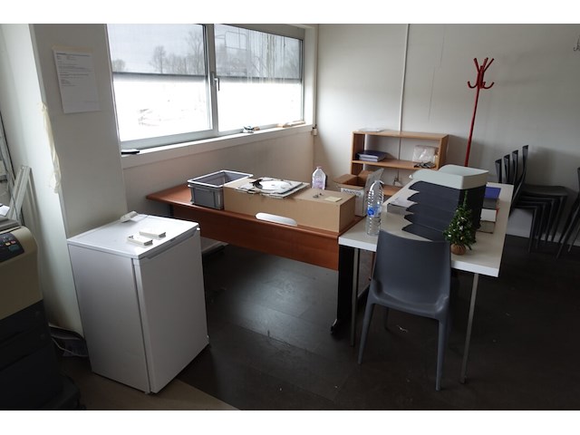 Inhoud bureau - afbeelding 1 van  7