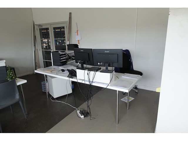 Inhoud bureau - afbeelding 2 van  7