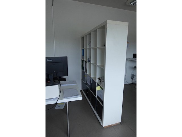 Inhoud bureau - afbeelding 5 van  7
