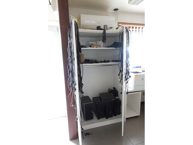 Inhoud bureau - afbeelding 22 van  25