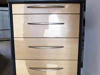 Inhoud bureau - afbeelding 4 van  4