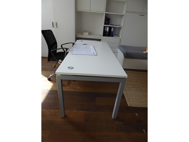 Inhoud bureau - afbeelding 2 van  4