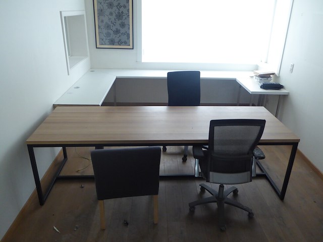 Inhoud bureau - afbeelding 2 van  3