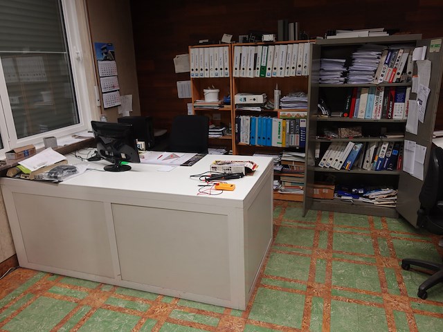 Inhoud bureau - afbeelding 1 van  10