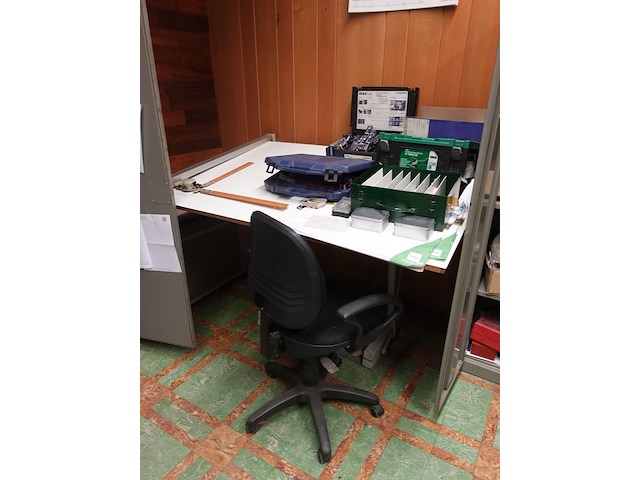 Inhoud bureau - afbeelding 9 van  10