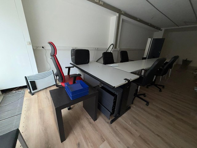 Inhoud bureau - afbeelding 3 van  9