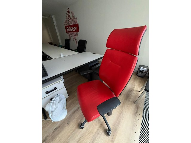 Inhoud bureau - afbeelding 4 van  9