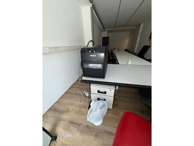 Inhoud bureau - afbeelding 5 van  9