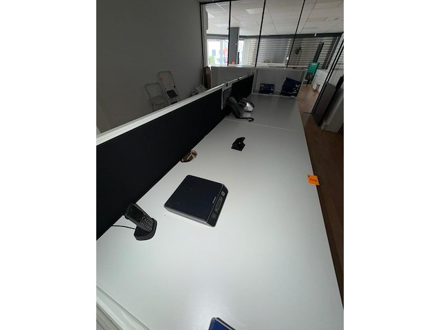 Inhoud bureau - afbeelding 6 van  9
