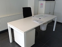 Inhoud bureau - afbeelding 1 van  12