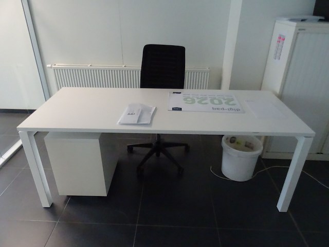 Inhoud bureau - afbeelding 5 van  12