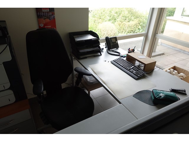 Inhoud bureau - afbeelding 2 van  5