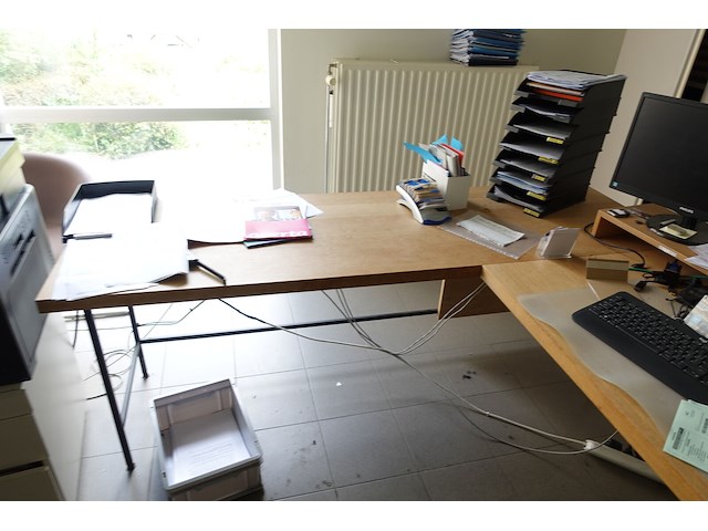 Inhoud bureau - afbeelding 5 van  6
