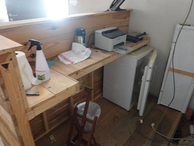 Inhoud bureau - afbeelding 4 van  5