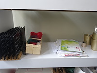 Inhoud bureau - afbeelding 4 van  8