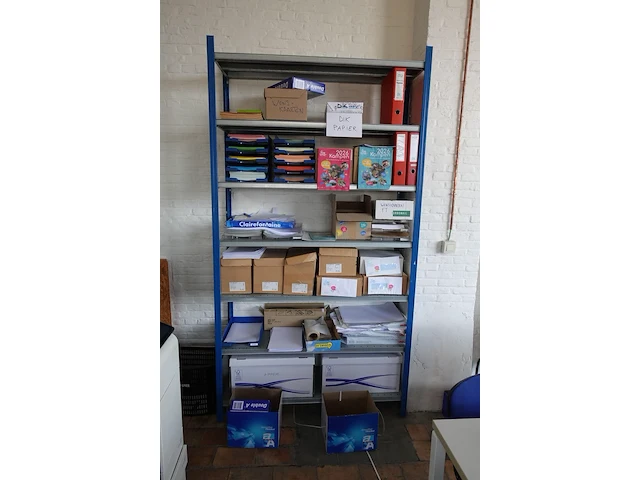 Inhoud bureau - afbeelding 2 van  10