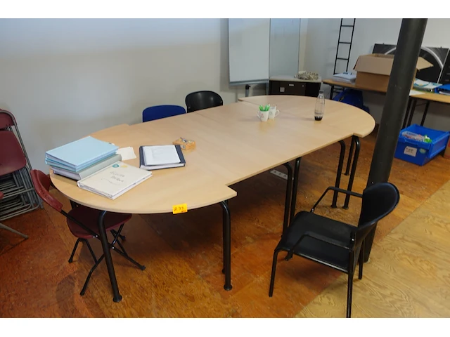Inhoud bureau - afbeelding 1 van  5