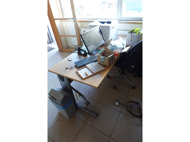 Inhoud bureau - afbeelding 6 van  10