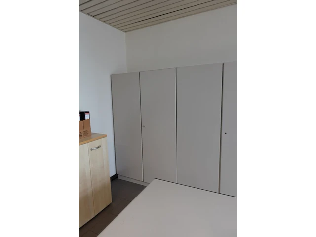 Inhoud bureau - afbeelding 2 van  10