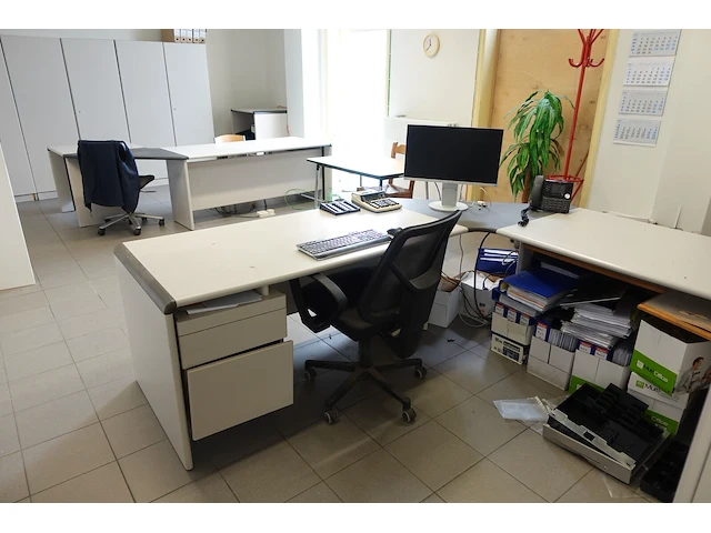 Inhoud bureau - afbeelding 1 van  10