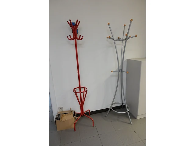 Inhoud bureau - afbeelding 6 van  10