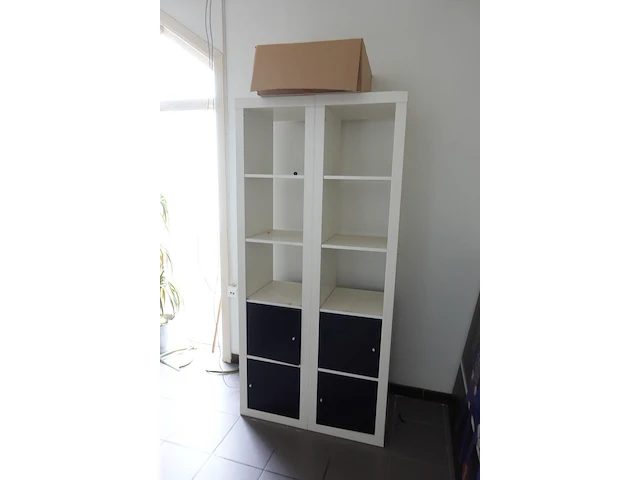 Inhoud bureau - afbeelding 6 van  8