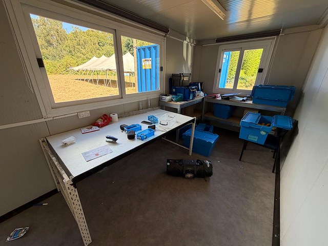 Inhoud bureaucontainer - afbeelding 1 van  18