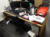 Inhoud bureauruimte - afbeelding 1 van  8