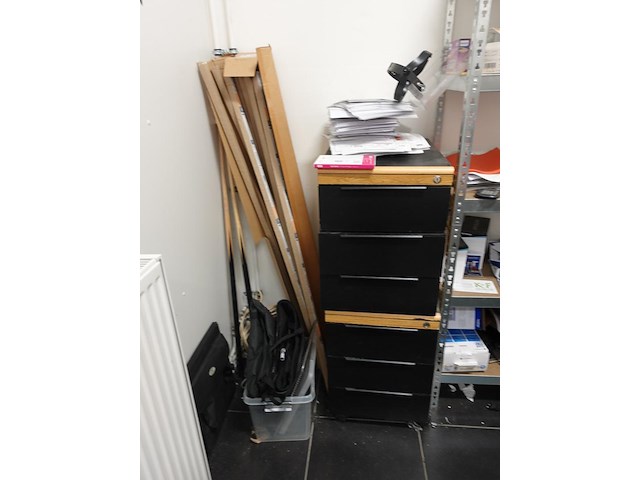 Inhoud bureauruimte - afbeelding 6 van  8