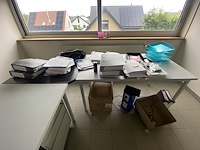Inhoud bureel - afbeelding 3 van  11