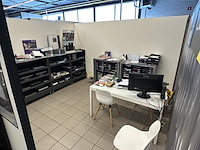 Inhoud buro-ruimte - afbeelding 1 van  9
