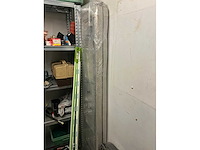 Inhoud container links - afbeelding 23 van  38