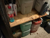 Inhoud container midden - afbeelding 5 van  9