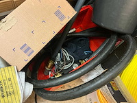 Inhoud container rechts - afbeelding 6 van  32