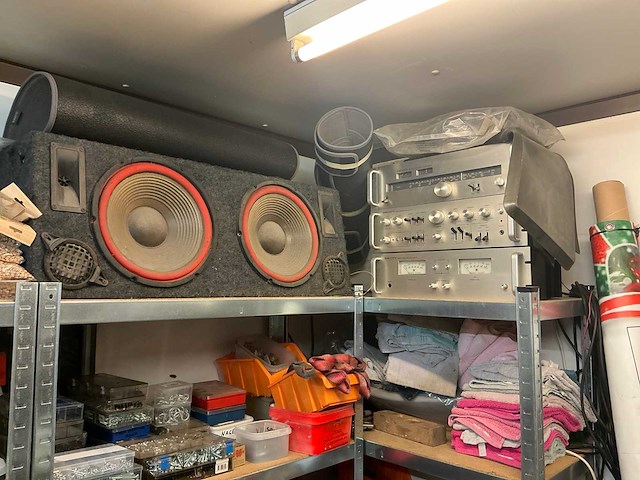 Inhoud container rechts - afbeelding 11 van  32