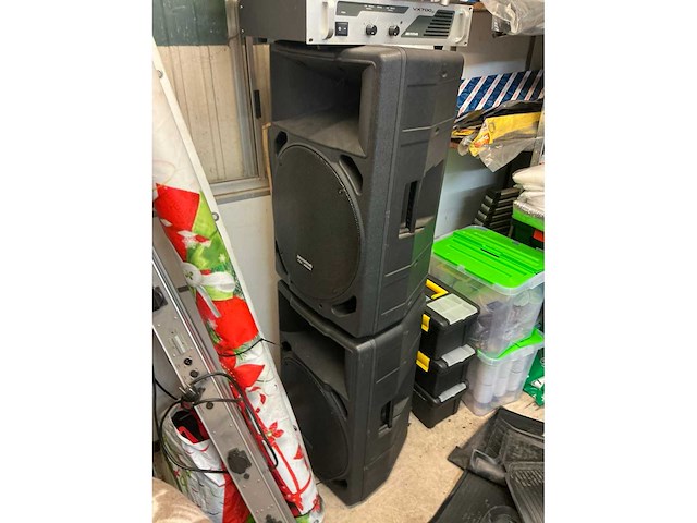 Inhoud container rechts - afbeelding 15 van  32