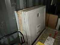 Inhoud container - afbeelding 16 van  38