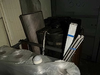 Inhoud container - afbeelding 29 van  38