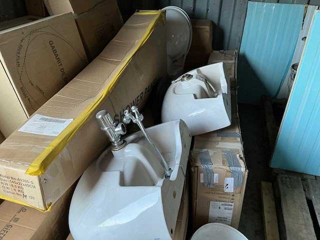 Inhoud container - afbeelding 33 van  38