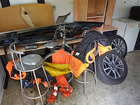 Inhoud container - afbeelding 1 van  11