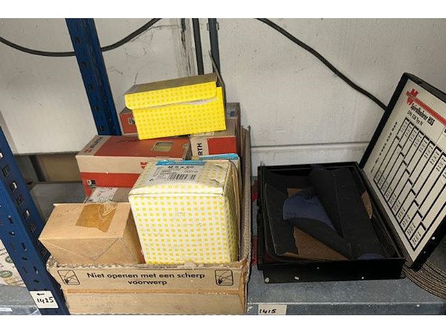 Inhoud deel rek - afbeelding 7 van  10